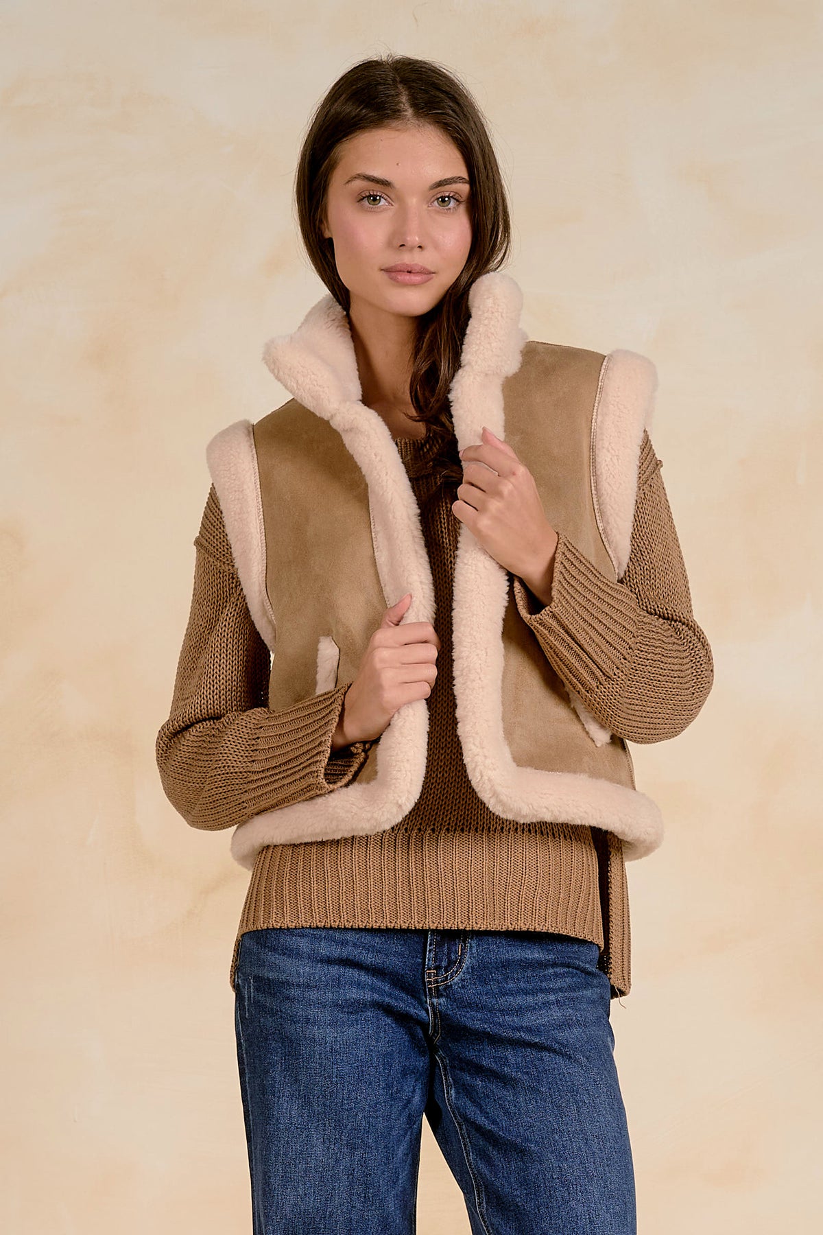 ELLIE SHERPA VEST