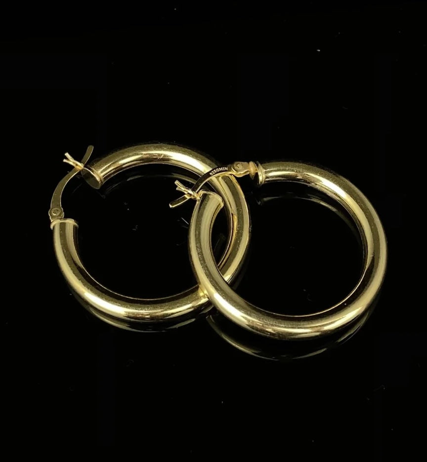 CLASSIC GOLD HOOP