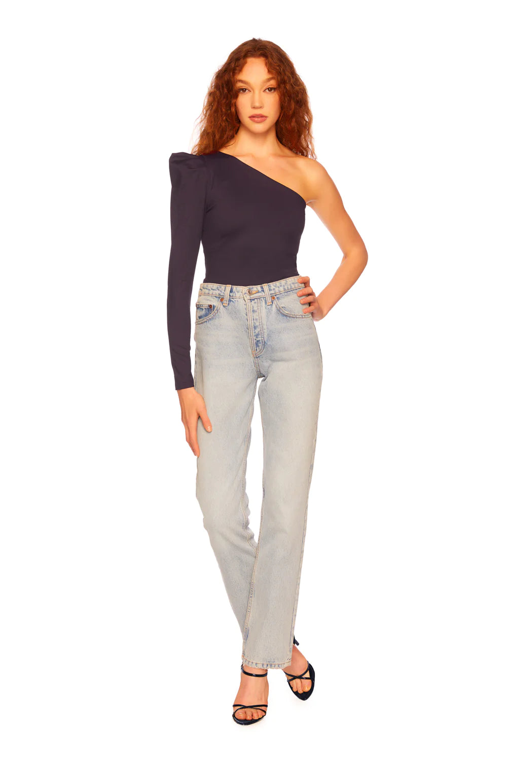 ONE ARM PLEATED TOP