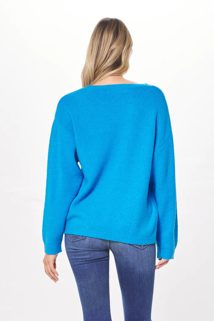 WEEKEND SWEATER