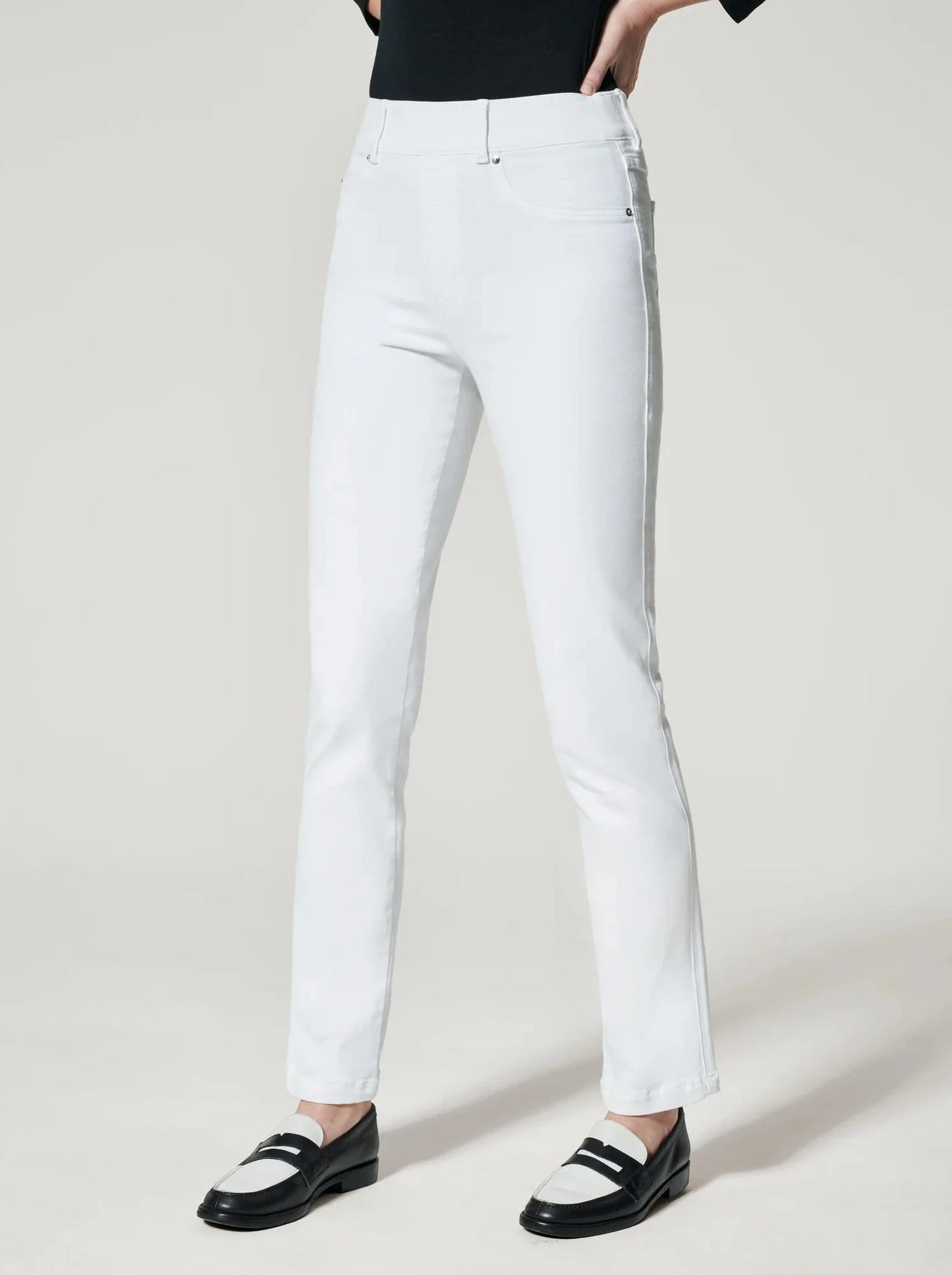 SPANX WHITE STRAIGHT LEG JEANS
