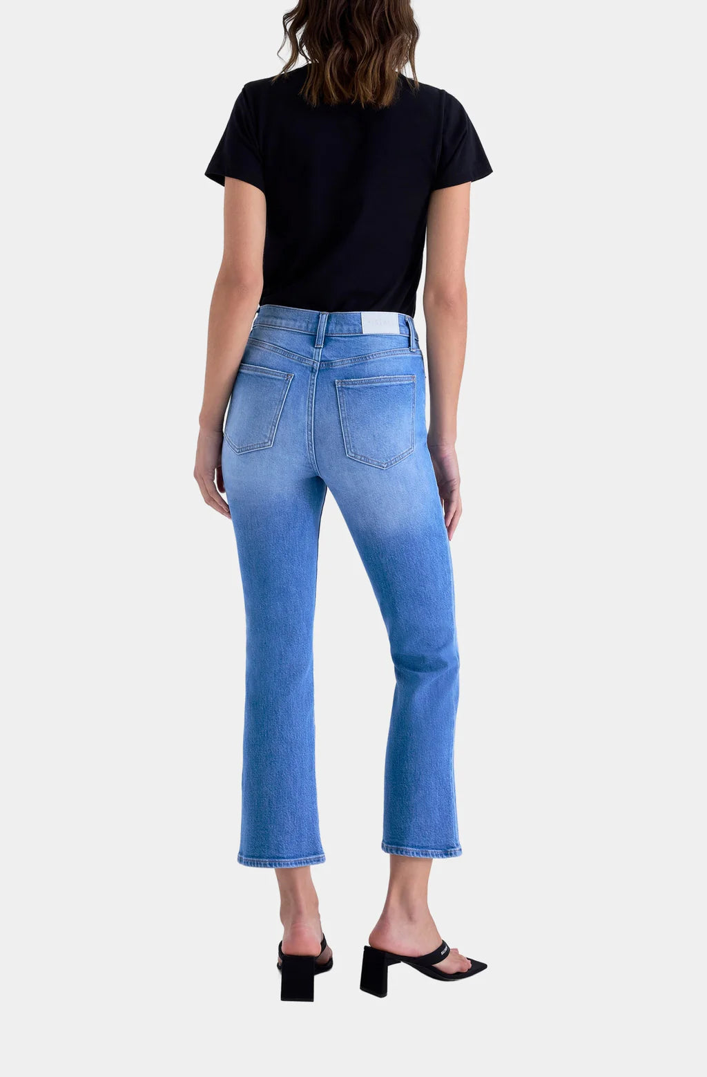 LENNON CROP