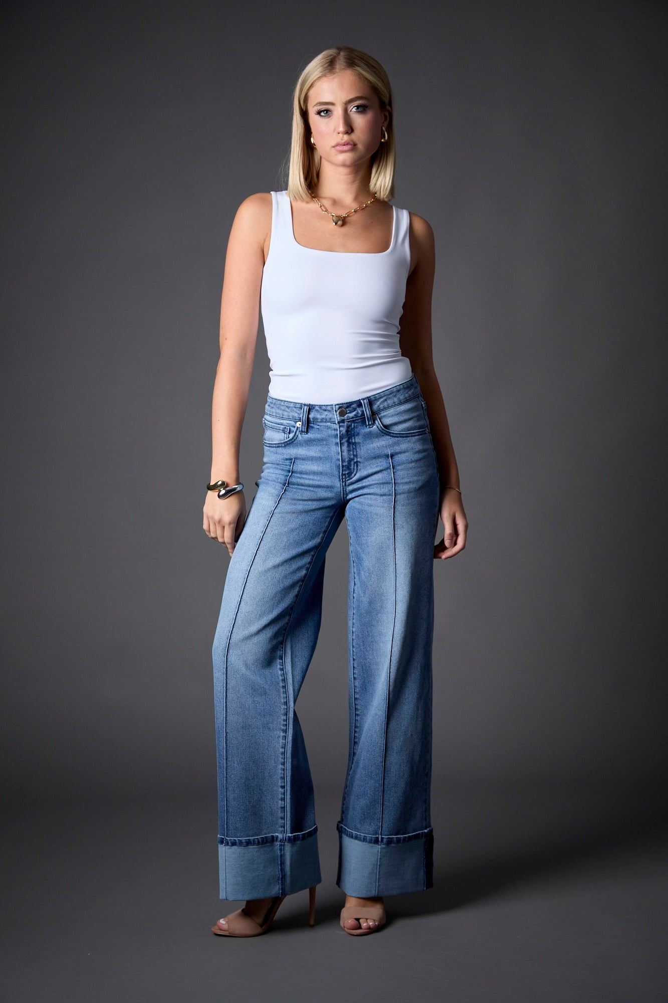 CUFFED LOW RISE WIDE LEG