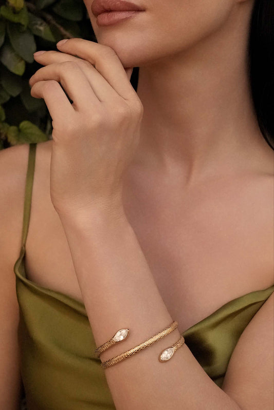 MARQUISE COILED BANGLE