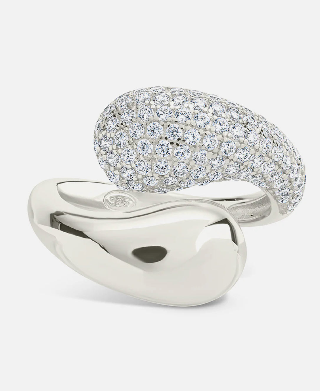 CECILIA RING