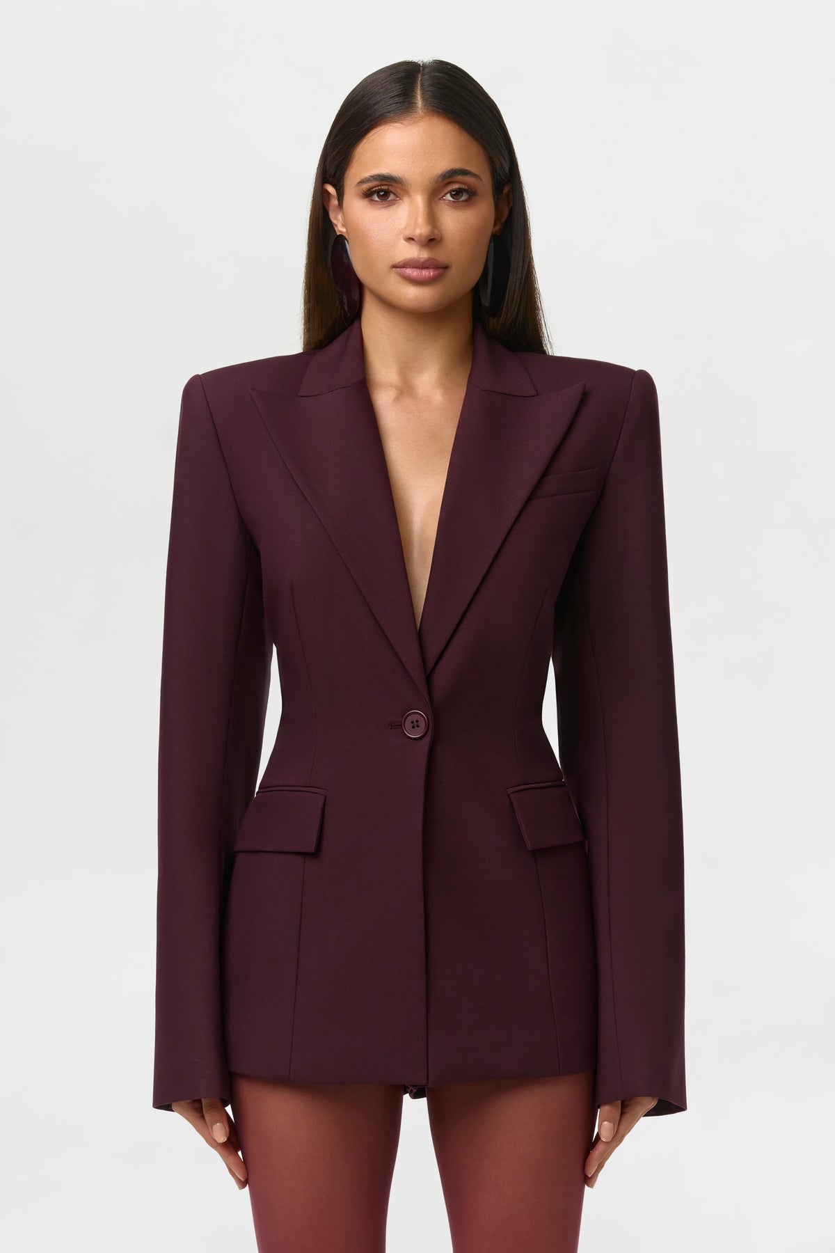 POWER SHOULDER FITTED SUIT BLAZER ￼