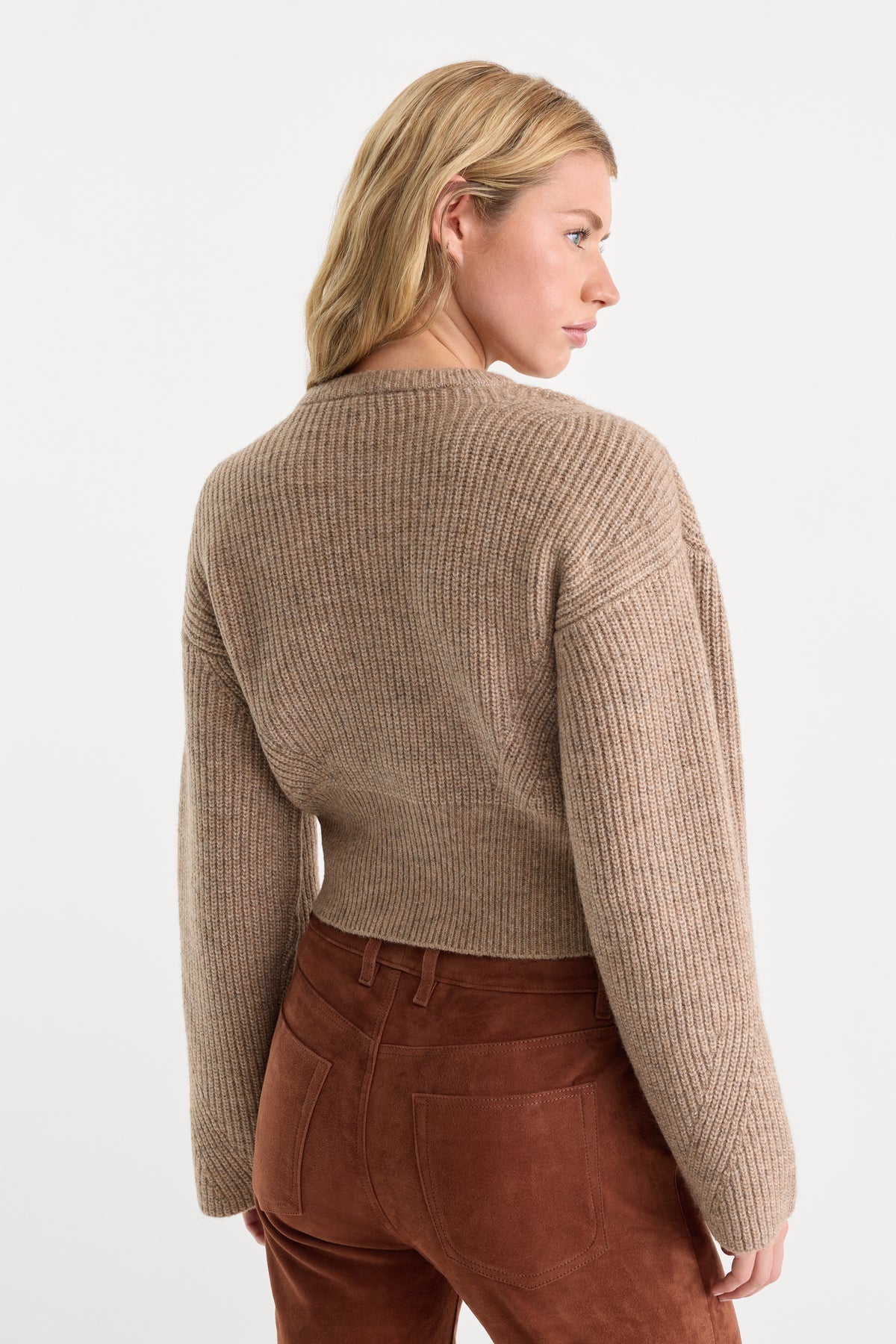GOOD AMERICAN CHUNKY SWEATER ￼