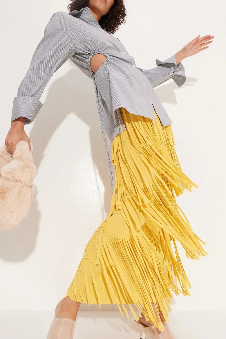ZA KNIT FRINGE SKIRT IN BUTTER