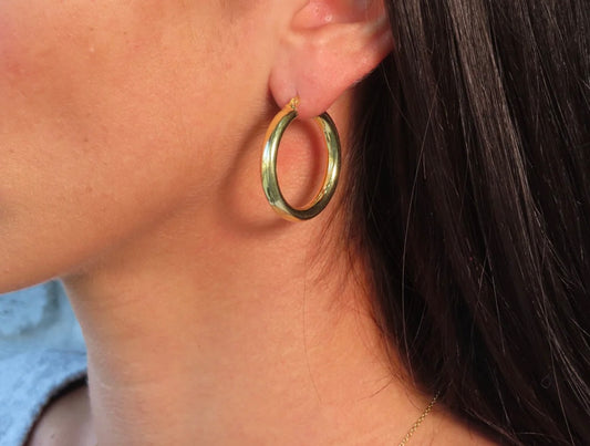 CLASSIC GOLD HOOP