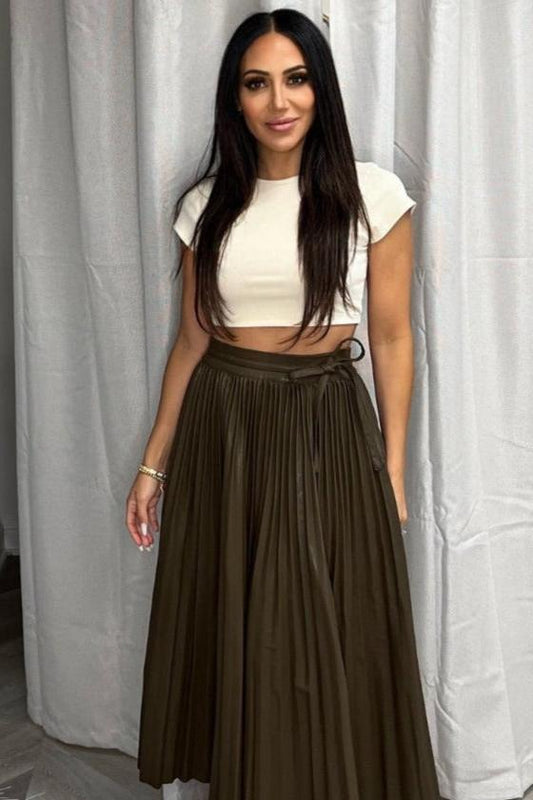 CHOCOLATE PLEATED LONG SKIRT