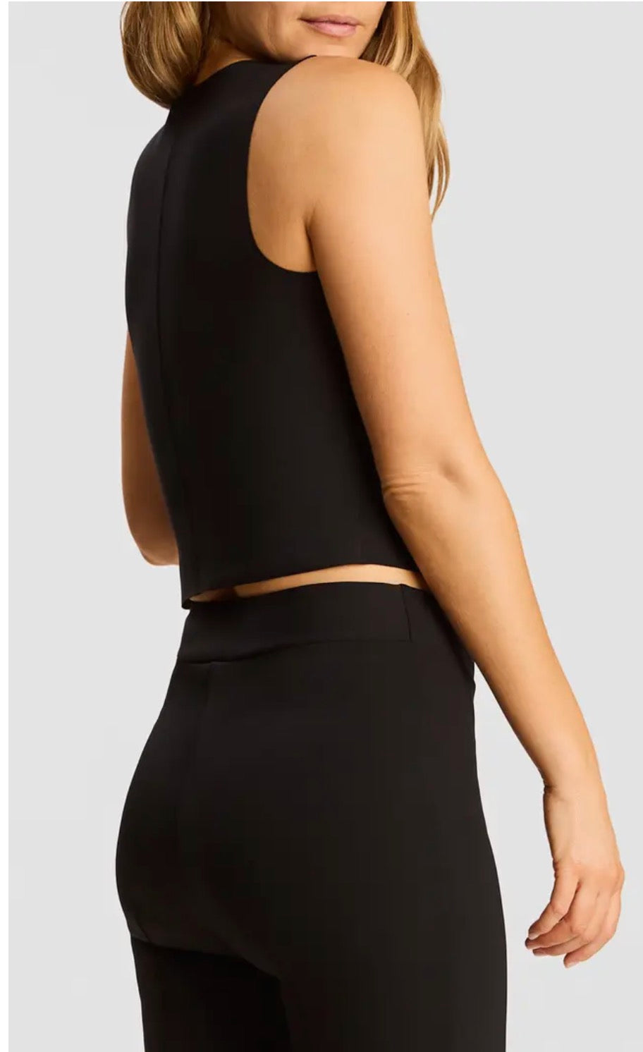 CEO SCUBA V-NECK SHELL