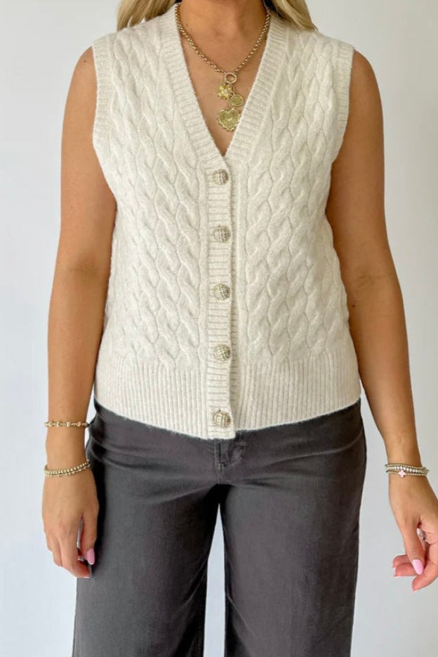 ESTELLA CABLE KNIT VEST