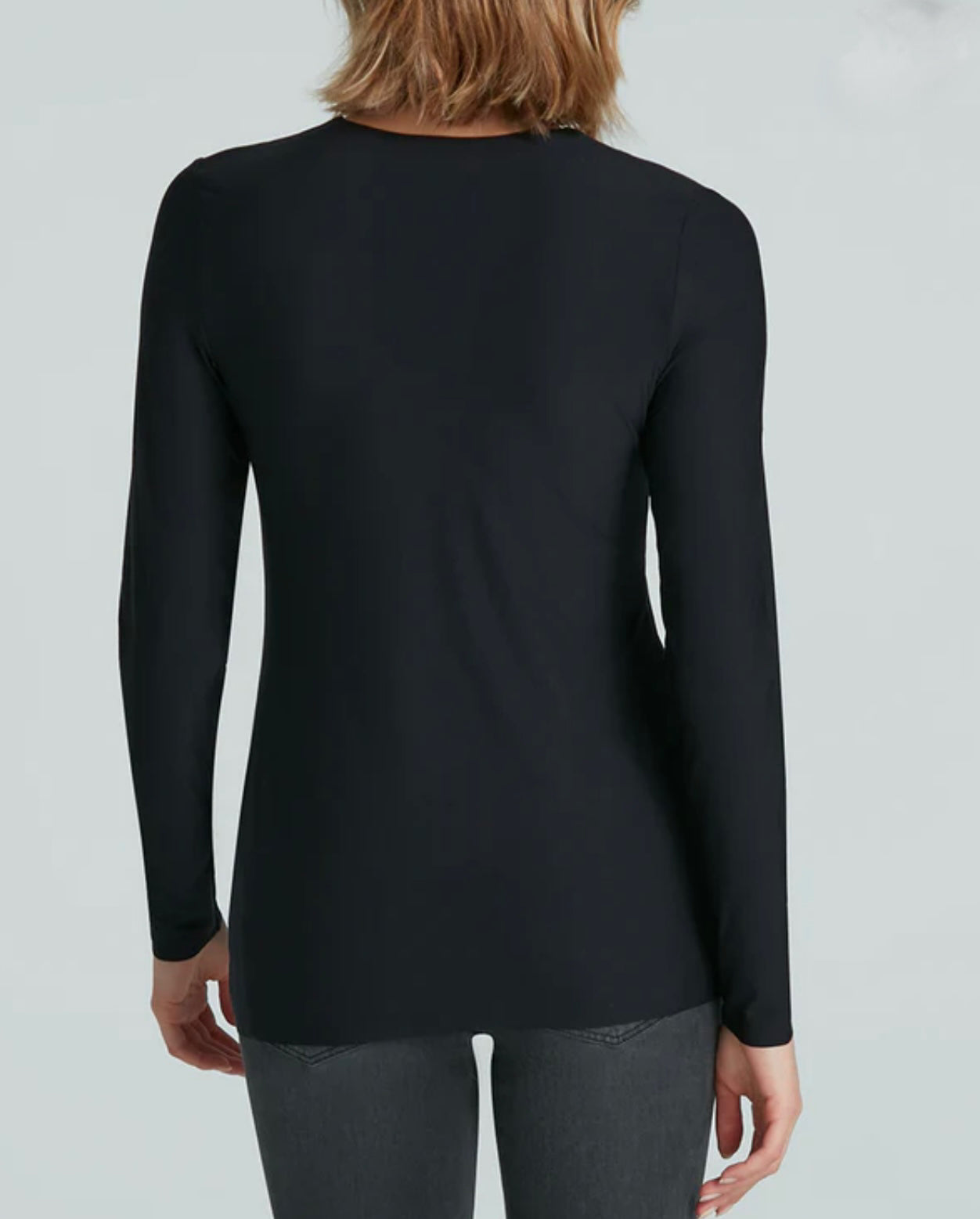 BUTTER LONG SLEEVE CREW BLACK
