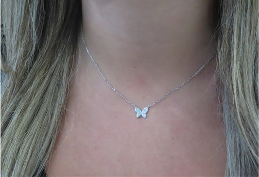HALF CRYSTAL BUTTERFLY NECKLACE SILVER